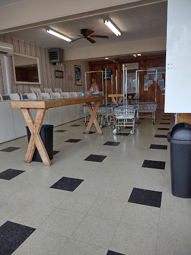 Wash Tubs Laundry & Linen Rental Supply