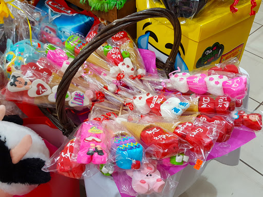 D'Martha Uniformes Escolares - Thumbnail