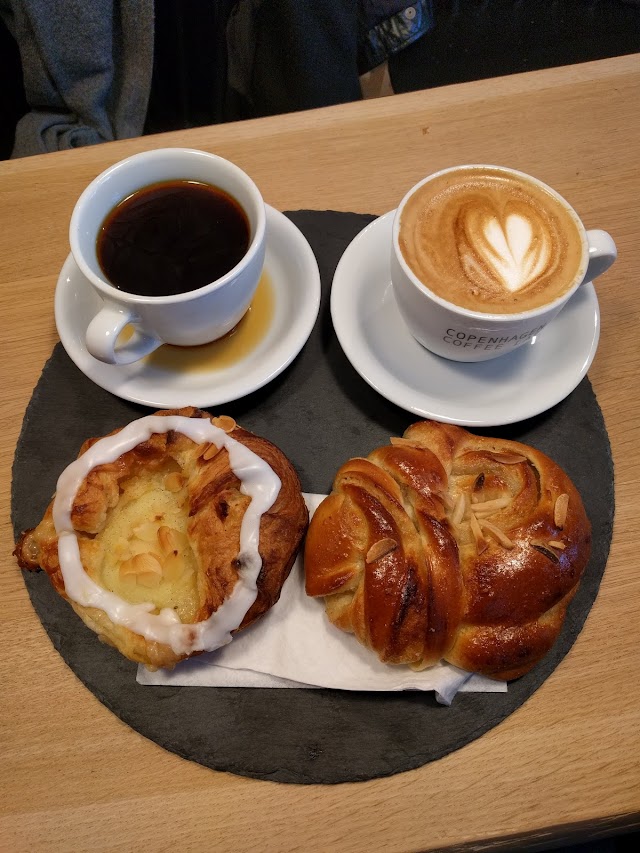 Copenhagen Coffee Lab & Bakery - Benrather Str.