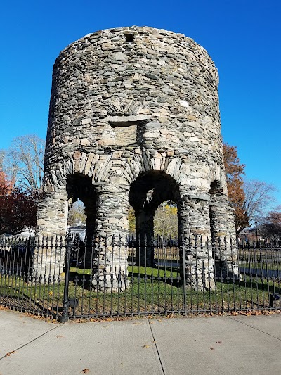Photos of Newport Tower