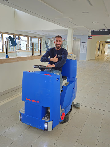 Steiger Gebäudedienste Stadtallendorf | Gebäudereinigung | Reinigungsfirma | Büroreinigung Gallery - Germany