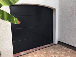 Photo n°31 de CHATAURET CLÔTURE -Fabricant de Portail Alu-Clôtures-Porte de garage-Automatisme-CAME-BORDEAUX-MONTUSSAN -GIRONDE-YVRAC à Montussan (Entrepreneur spécialisé dans les clôtures)