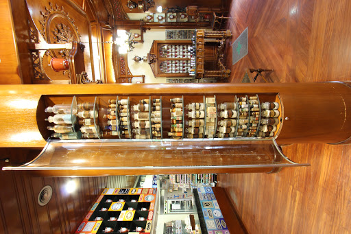 Farmacia Ruiz-Seiquer Gallery - Spain