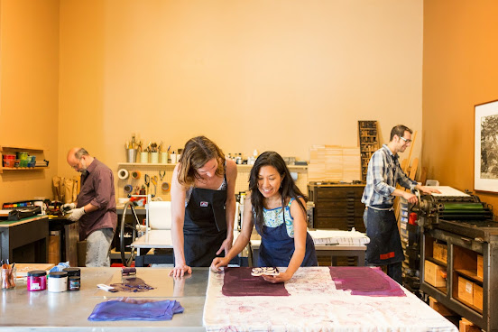 ink.paper.plate by null