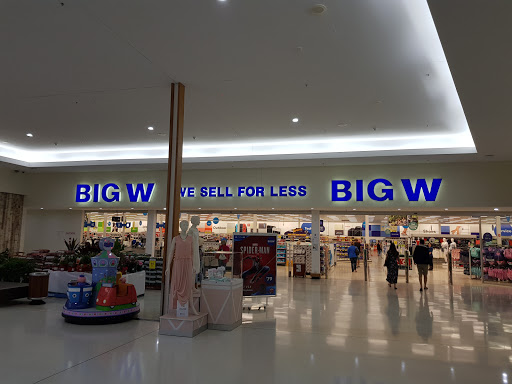 BIG W Burleigh Heads
