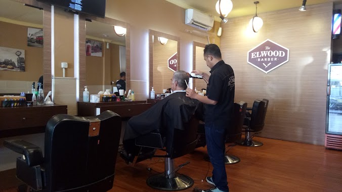 Elwood Barbershop, Author: Fajar Notonegoro