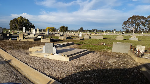 Wahgunyah (Carlyle) Cemetery