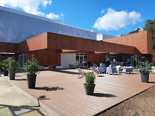 Photo n°3 de TENNIS CLUB DE PONTOISE à Pontoise (Club de sport)