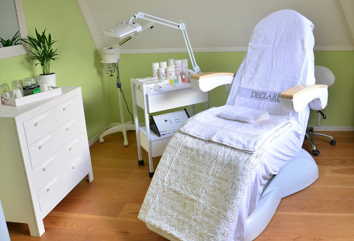 Schoonheidsspecialiste & Pedicure Naturelle - Thumbnail