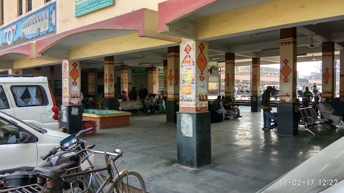 Civil Lines Bus Station (UPSRCTC), Allahabad, Author: Sankrit Singh