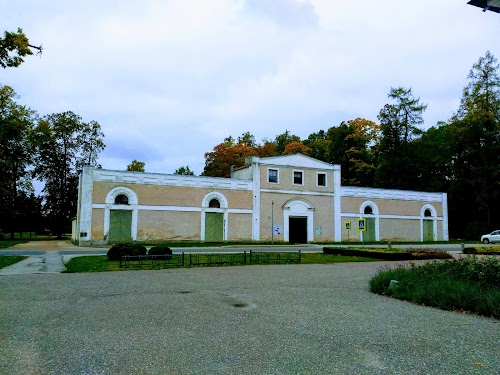 Tõstamaa manor