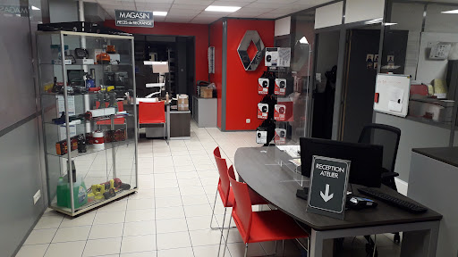Photo de PEUGEOT - GARAGE SANDRI à Saint-Martin-du-Frêne (01430)