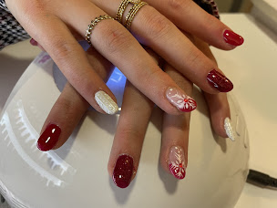 Photo n°22 de L'Art De L'Ongle à Château-Gontier-sur-Mayenne (Salon de manucure)