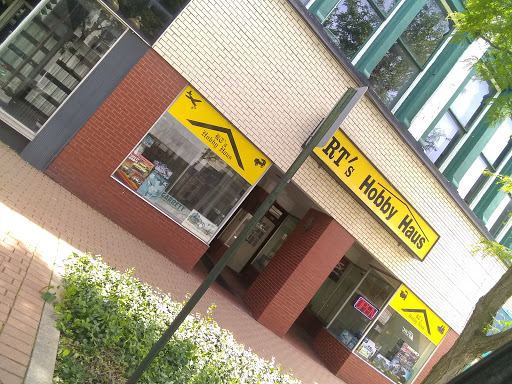 R T's Hobby Haus