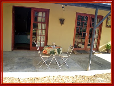 Photos of akw&ecirc;la guest farm