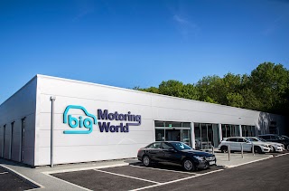 Big Motoring World - Blue Bell Hill