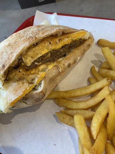 Photo 3 - Le Burger Gourmet