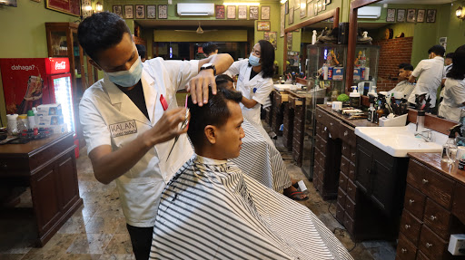 Kalan Barbershop