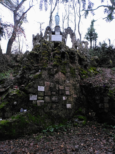 Vierge de la Pinée