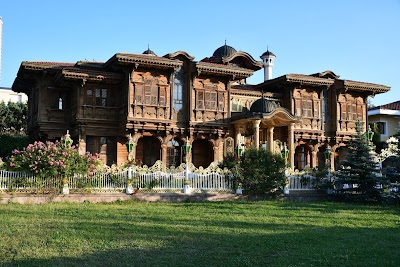 Golden Pavilion Museum