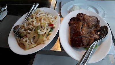 Photos of Chez Chen W&eacute;pion