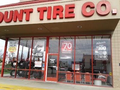 Photos of Discount Tire Store - Wyoming, MI