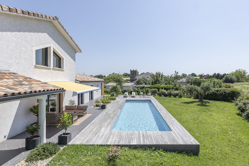 Photo de FUTUROPISCINE à Fontaine-le-Comte (86240)