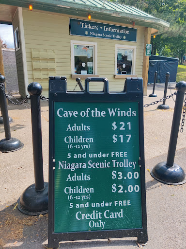 Niagara Scenic Trolley - Thumbnail