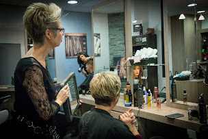 Photo n°23 de La Parenthèse Ambassadeur Revlon Coiffeur, coiffure institut de beauté à Montbéliard (Institut de beauté)