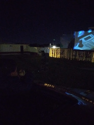Cinema Garage Gallery - Mexico