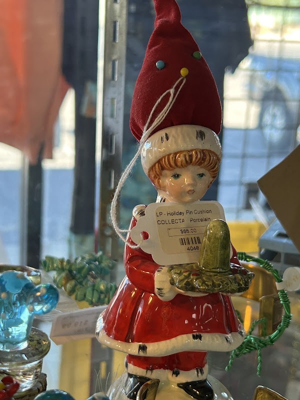 Whozitz and Whatzitz Unique Gifts and Cards photo 3