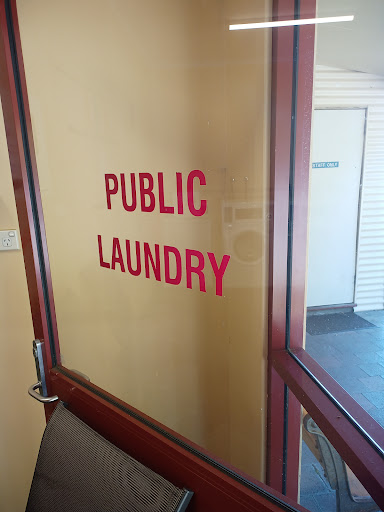 Strahan Laundromat - Thumbnail