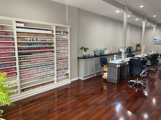 Jj Sky Nails interior view