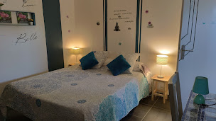 Photo n°3 de la vallée des noyers à Beaulieu (Chambre d'hôtes)