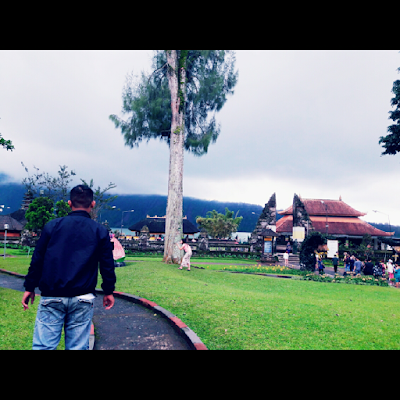 Photos of Pura Ulun Danu Tamblingan