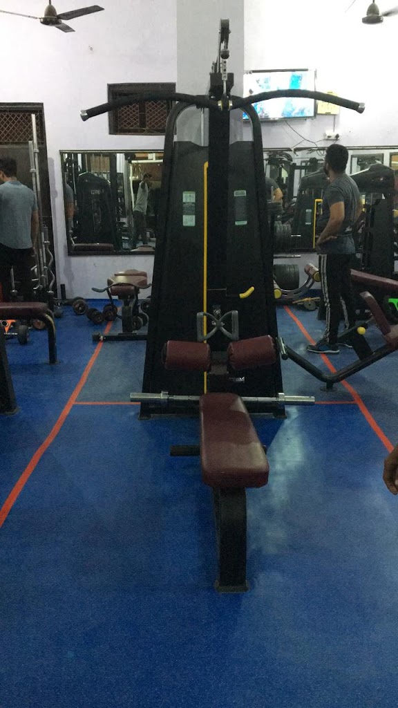 Shiv Health Club Unisex Gym 24 7