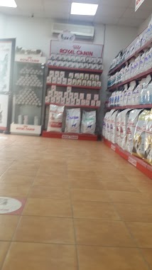 Royal Canin, Author: علاء حسن