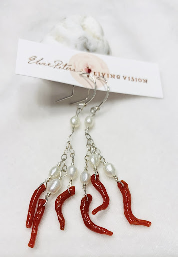 Heart & Hands Boutique and Bridal - Thumbnail