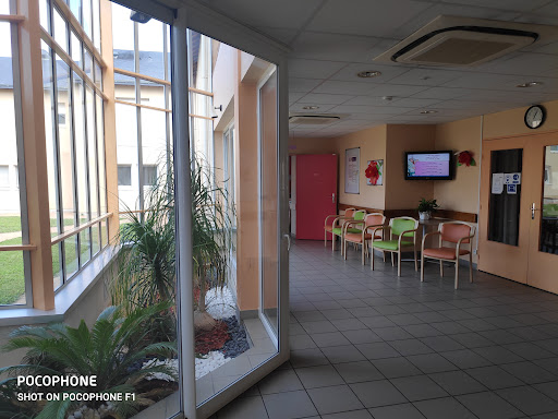 Photo de Résidence Autonomie Les Tamaris à Vernoil-le-Fourrier (49390)