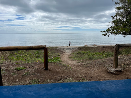 Beachfront Path - Visual