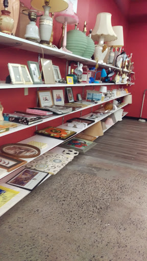 Thrifty Shopper New Hartford - Thumbnail