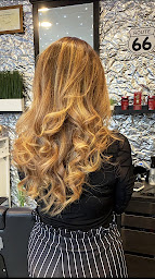 Photo n°4 de Salon « Tendance » Amandine à Ollioules (Salon de coiffure)