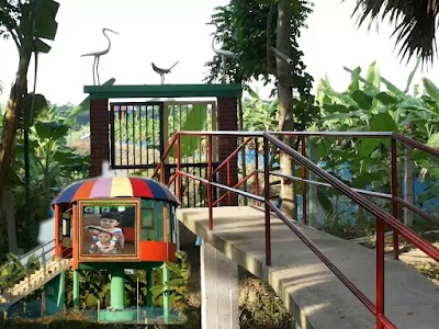Photos of Dharja Punna Garden