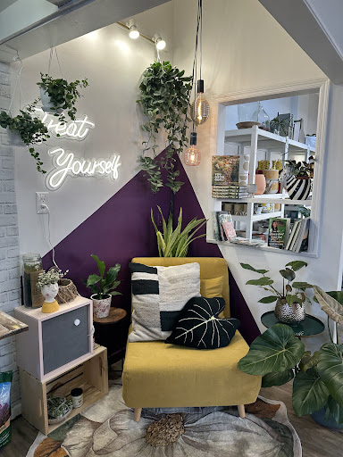 The Wild Iris Shop Gallery - United States