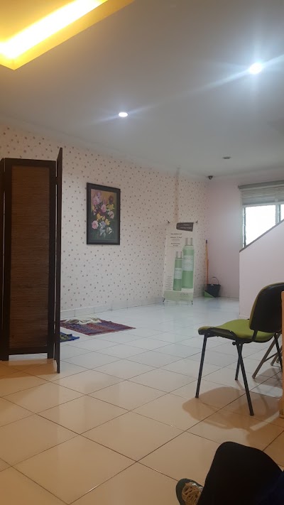 Photos of Derma Farma Pharmacy
