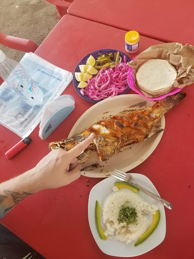 Pescaderia La Barracuda - Thumbnail