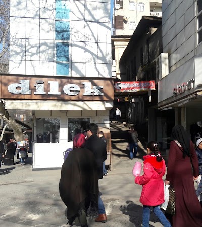 clothing-store