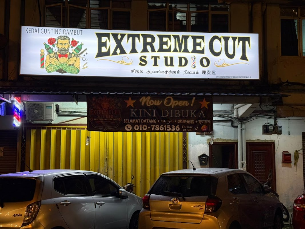Extreme Cut Studio — hair salon in Senai