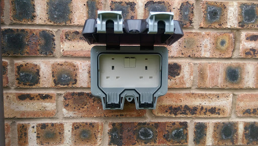 BLAKE ELECTRICAL - Visual