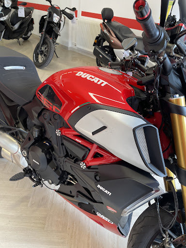 AlleMotorcycles - Visual